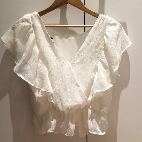 Delicate blouse top - Picture 2 of 4